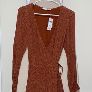 Abercrombie and Fitch Burnt Orange polka dot long sleeve wrap dress mini
